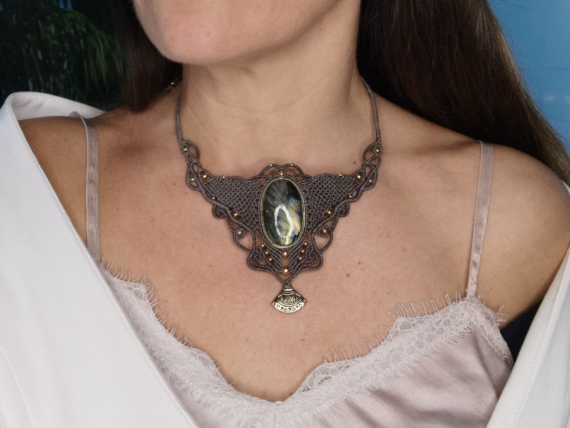 Collier Micro-Macramé et Labradorite "CLEO"