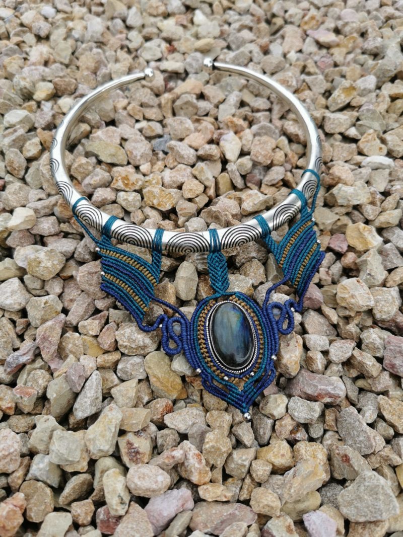 Collier micro-macramé et Labradorite "LEO"