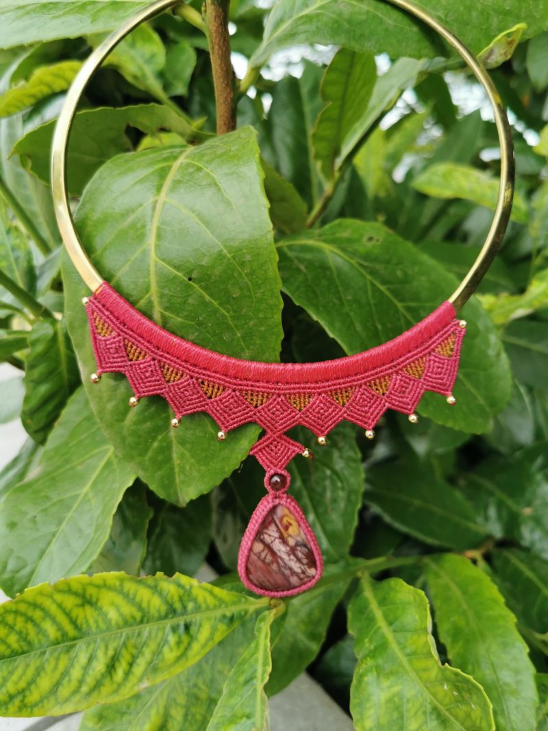 Collier micro-macramé et Jaspe Mokaïte "MANON"